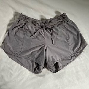 Hotty Hot Short Mid-rise 4” gray size 6